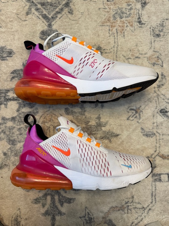 Nike Shoes - Nike Women’s Air Max 270 in “Fuschia Dream Crimson” (size 9)